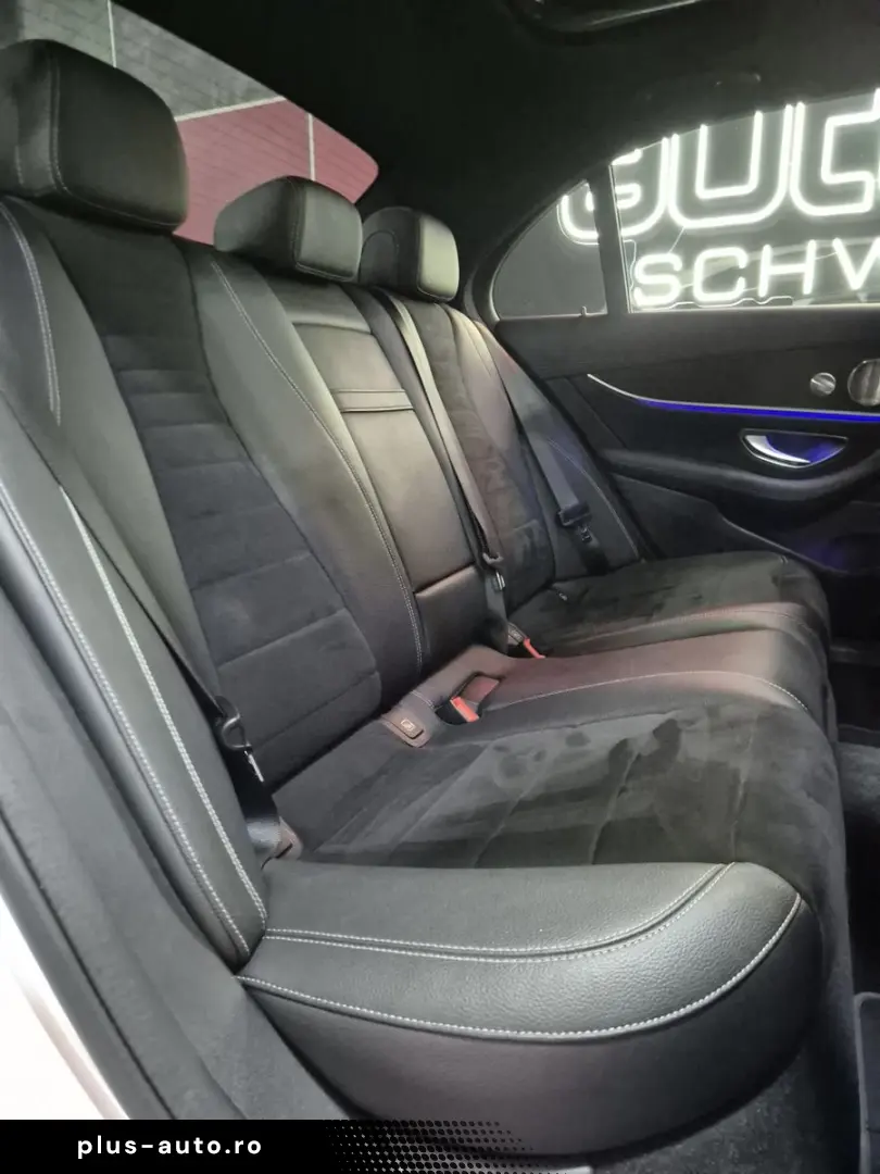 MERCEDES-BENZ E 300 de  AMG-LINE BURMESTER PANO JUNGE STERNE