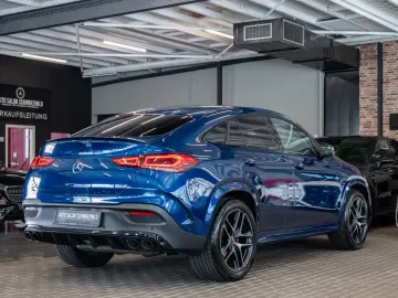 MERCEDES-BENZ GLE 53 Coupe AMG 4M NIGHT-PAKET PANO STDHZ
