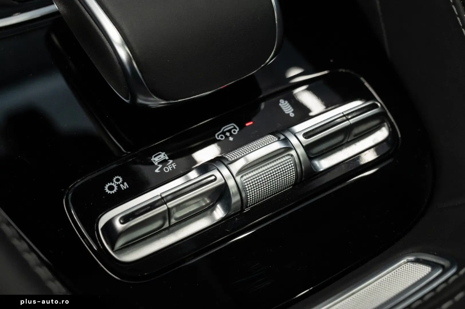 MERCEDES-BENZ GLE 53 Coupe AMG 4M NIGHT-PAKET PANO STDHZ