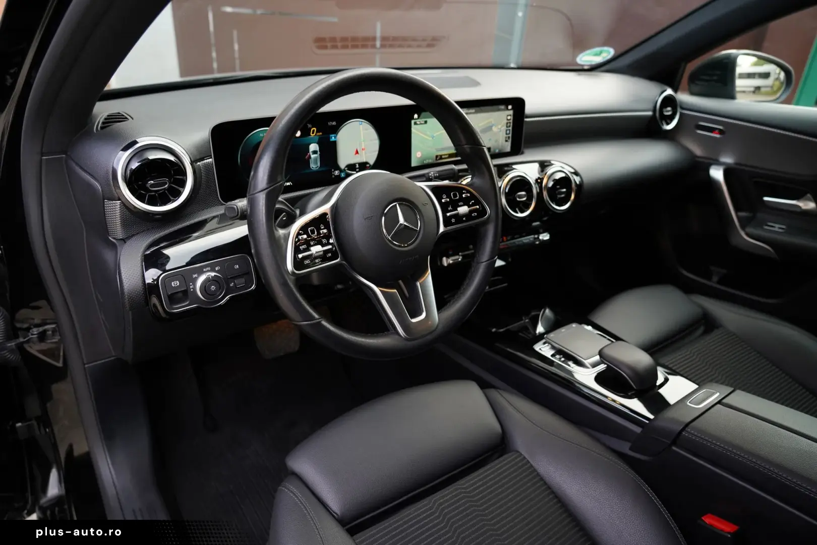 Mercedes-Benz A-180