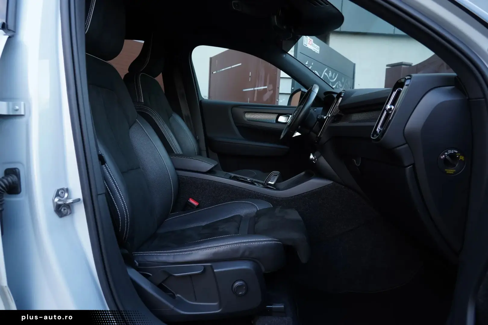 Volvo Xc-40