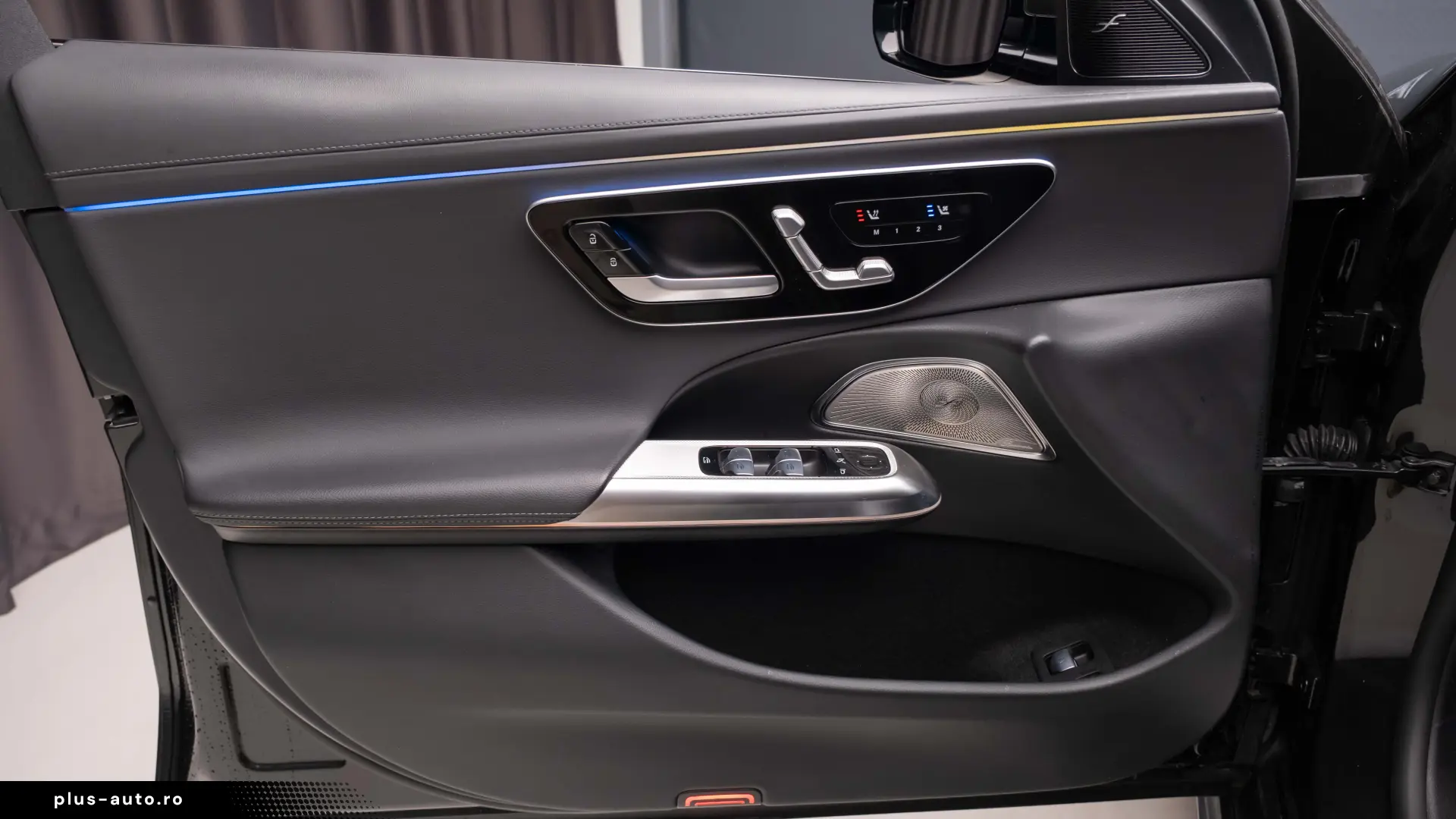 Mercedes-Benz E 300e AMG