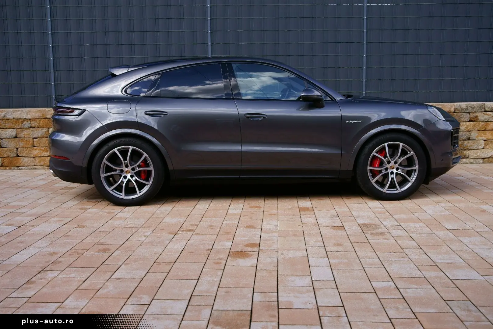 PORSCHE Cayenne Coupe S E-Hybrid  HD-MATRIX HLA INNO