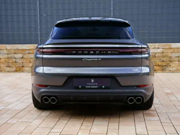 PORSCHE Cayenne Coupe S E-Hybrid  HD-MATRIX HLA INNO