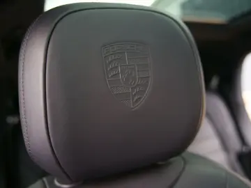 PORSCHE Cayenne Coupe S E-Hybrid  HD-MATRIX HLA INNO
