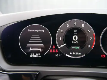 PORSCHE Cayenne Coupe S E-Hybrid  HD-MATRIX HLA INNO