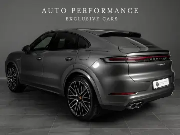 PORSCHE Cayenne S E-Hybrid Coupe