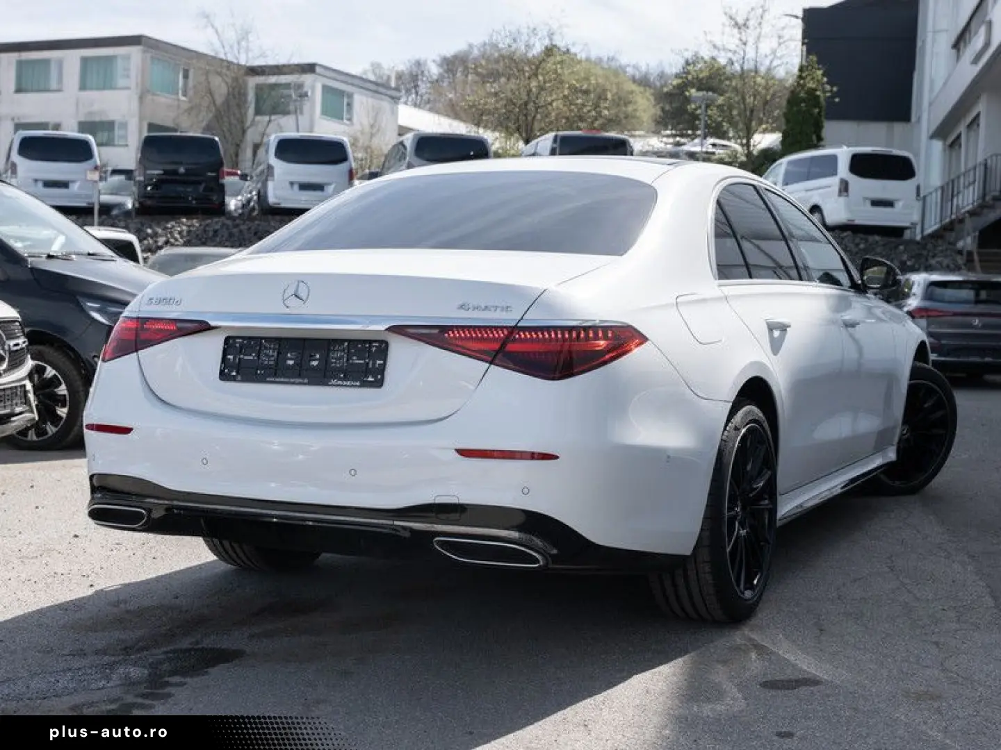 MERCEDES-BENZ S 350 d 4M AMG-Sport Pano Burm Sitzklima Stdhz