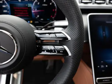 MERCEDES-BENZ S 450 d 4M AMG-Sport Pano Burm Sitzklima Stdhz