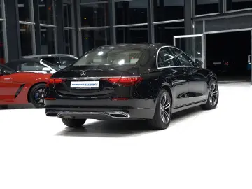 MERCEDES-BENZ S 350d AIRMATIC PANO MULTIBEAM SOFT-CL…