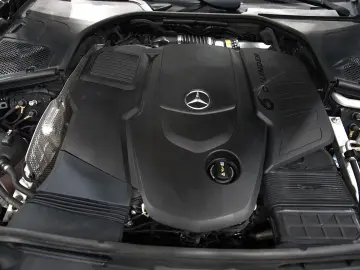 MERCEDES-BENZ S 350d AIRMATIC PANO MULTIBEAM SOFT-CL…
