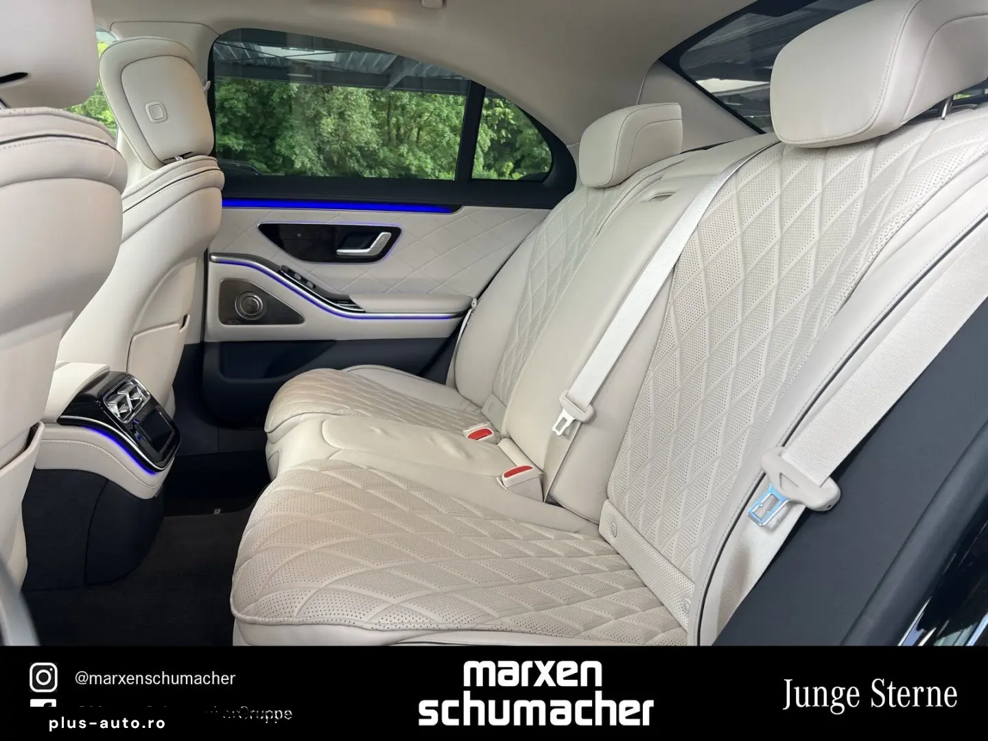 MERCEDES-BENZ S 350 d 4M AMG Standh Burm3D Pano Airmatic 360