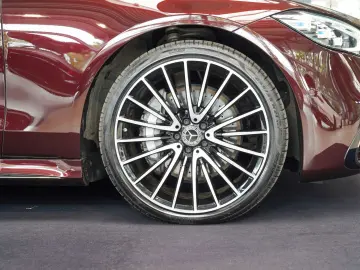 MERCEDES-BENZ S 350 d 4M AMG Line lang rubellit Exkl…