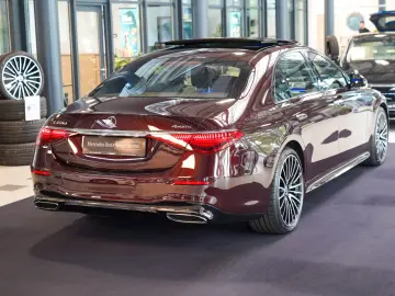 MERCEDES-BENZ S 350 d 4M AMG Line lang rubellit Exkl…