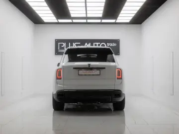 Rolls-Royce Cullinan Black Badge