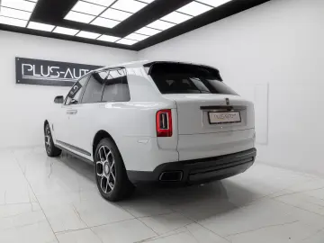 Rolls-Royce Cullinan Black Badge
