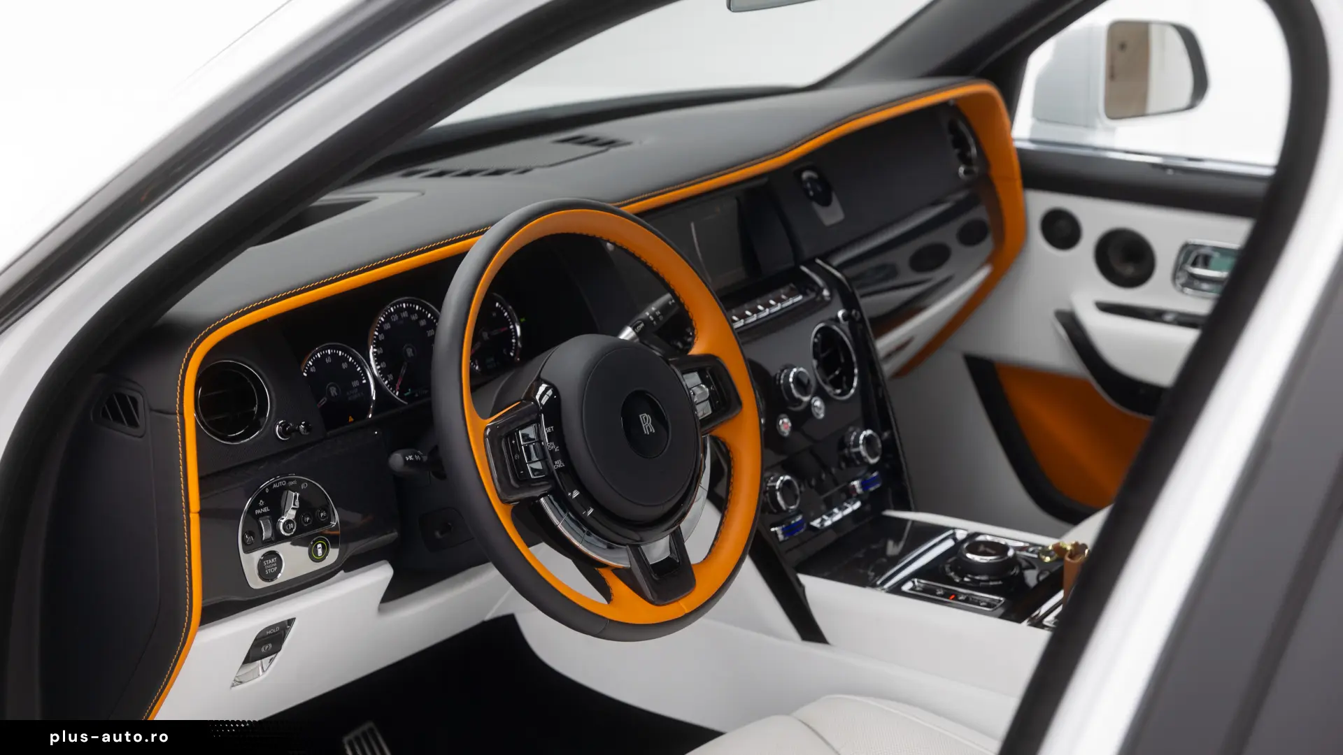 Rolls-Royce Cullinan Black Badge