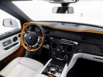 Rolls-Royce Cullinan Black Badge