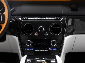 Rolls-Royce Cullinan Black Badge