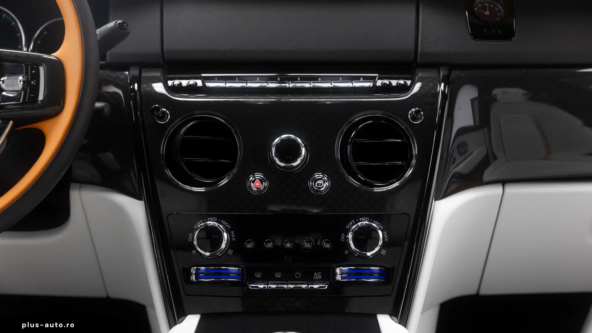 Rolls-Royce Cullinan Black Badge