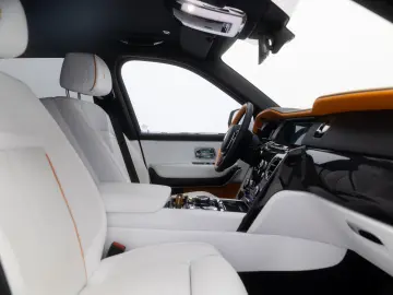 Rolls-Royce Cullinan Black Badge