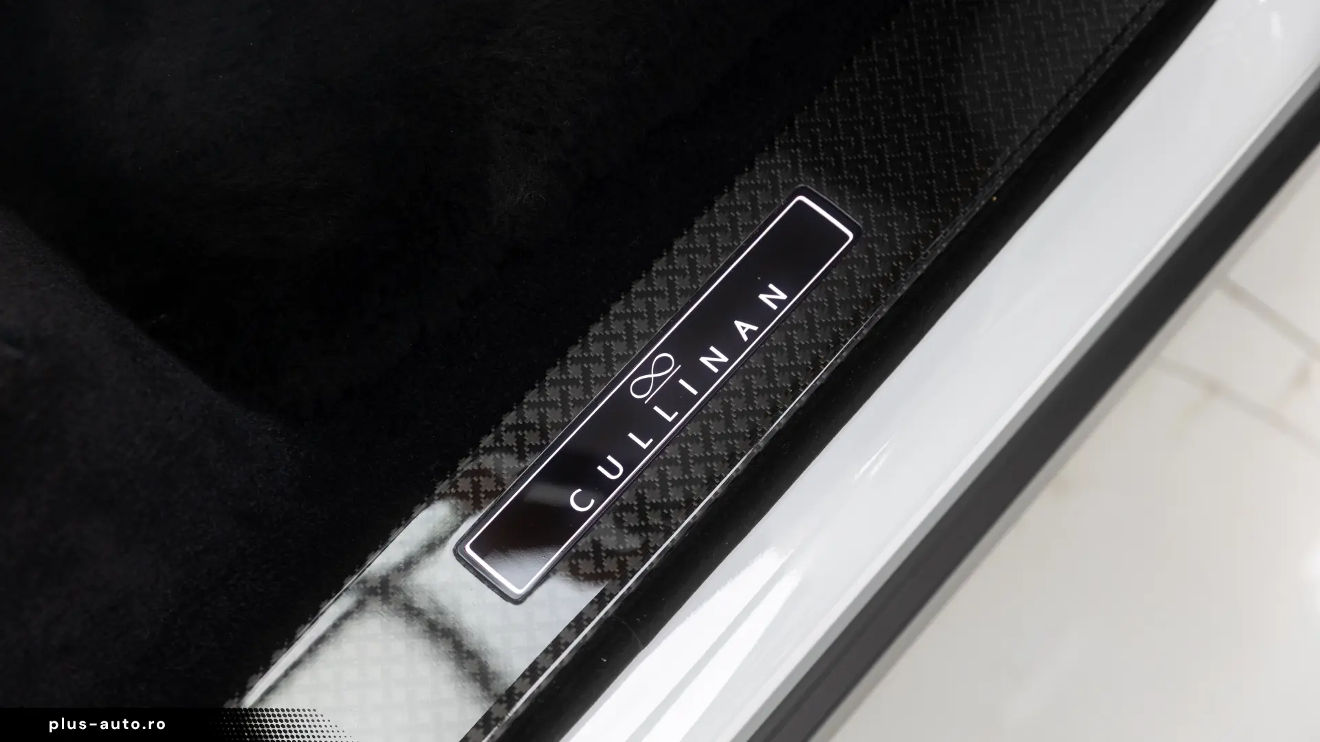 Rolls-Royce Cullinan Black Badge