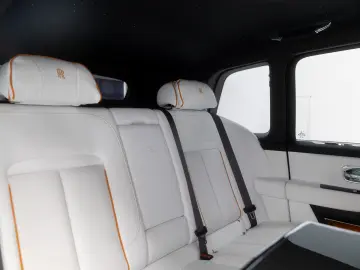 Rolls-Royce Cullinan Black Badge