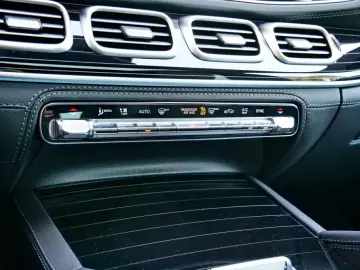 MERCEDES-BENZ GLE 450 d 4M Coupé AMG Night Panorama …