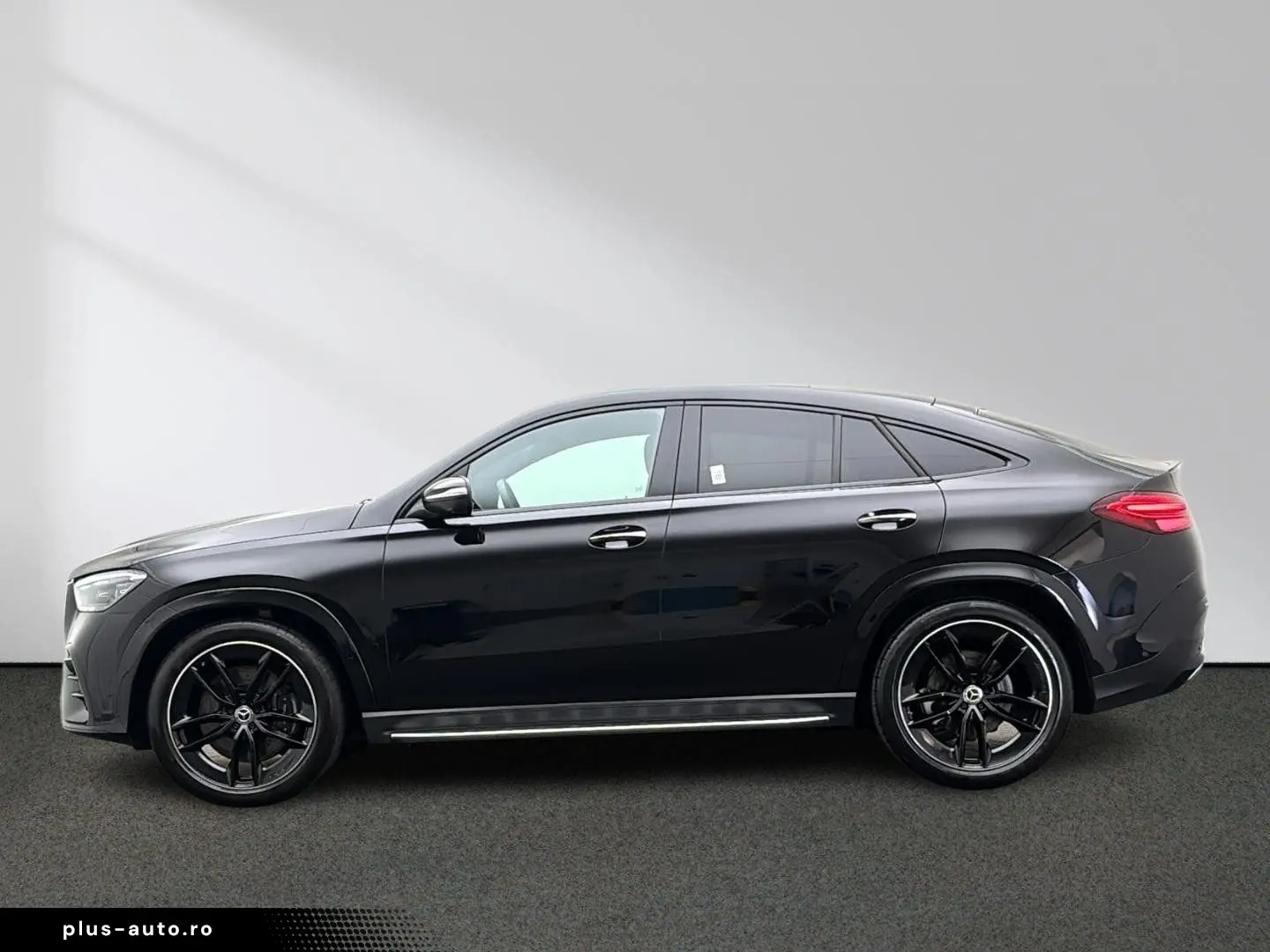 MERCEDES-BENZ GLE 450 d 4M Coupe AMG Night Airmatic Pano AHK
