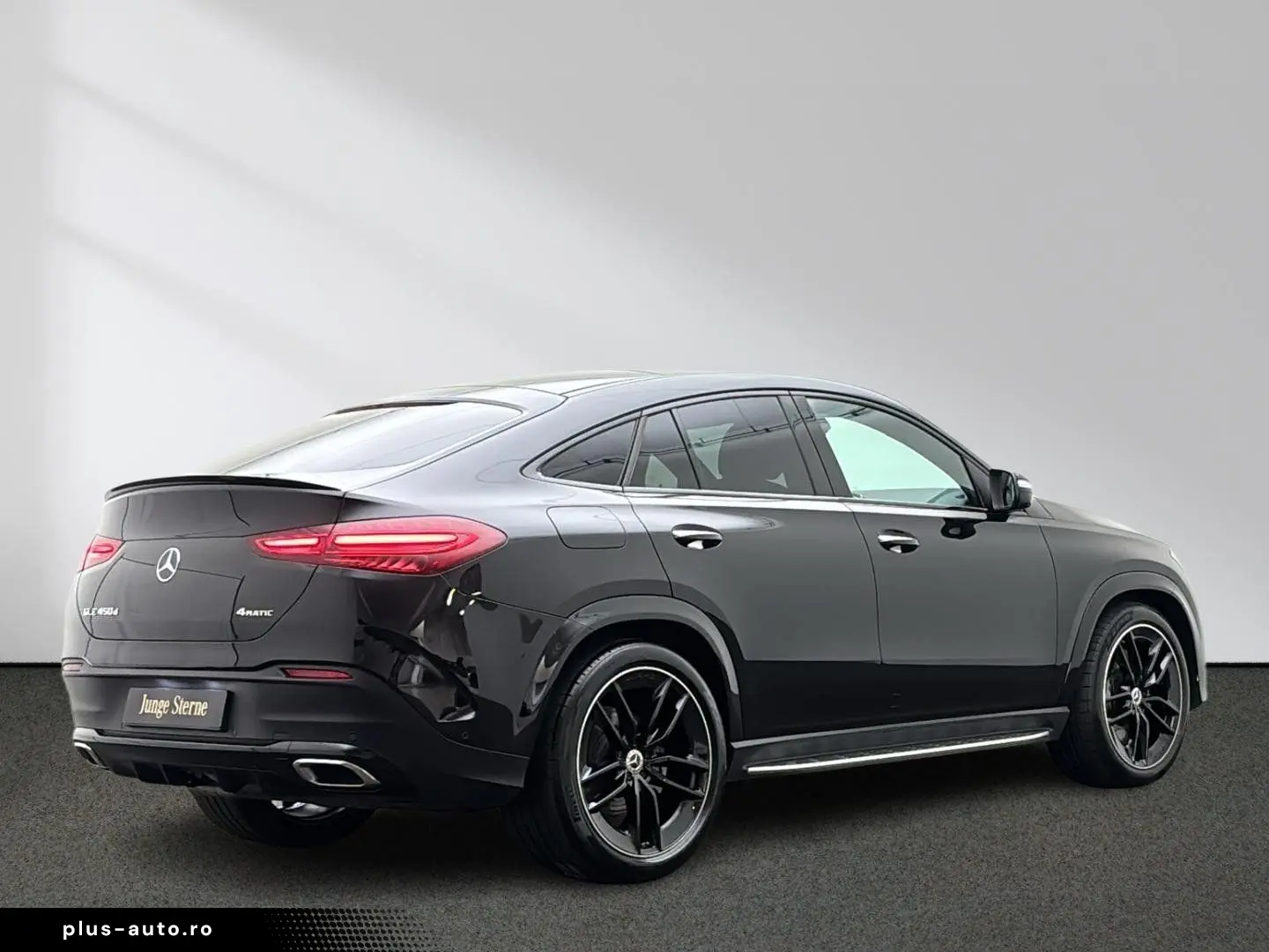 MERCEDES-BENZ GLE 450 d 4M Coupe AMG Night Airmatic Pano AHK