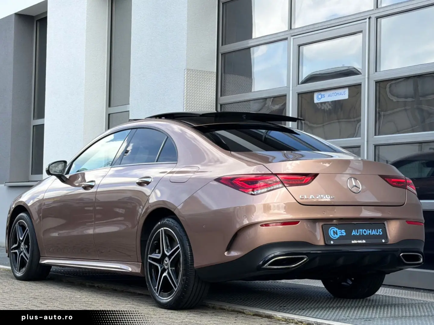 MERCEDES-BENZ CLA 250e 8G 3x AMG PANO 360 HEAD UP LE&hellip;