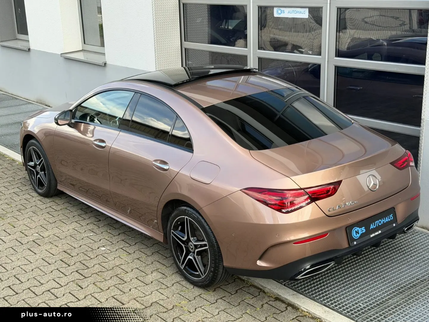 MERCEDES-BENZ CLA 250e 8G 3x AMG PANO 360 HEAD UP LE&hellip;