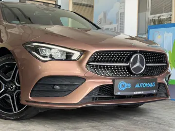 MERCEDES-BENZ CLA 250e 8G 3x AMG PANO 360 HEAD UP LE…