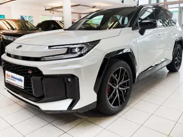 NEW Toyota RAV4 GR Sport