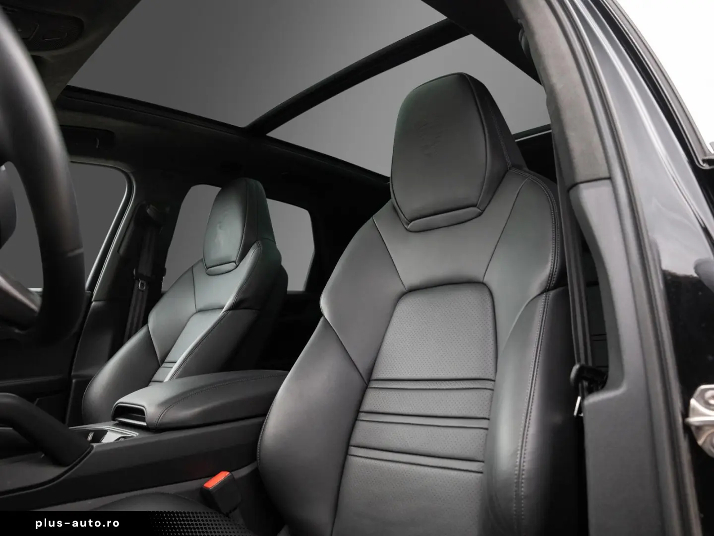 PORSCHE Cayenne GTS UPE186TEUR PDCC Burmester Luft PANO