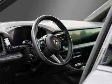 PORSCHE Cayenne GTS UPE186TEUR PDCC Burmester Luft PANO