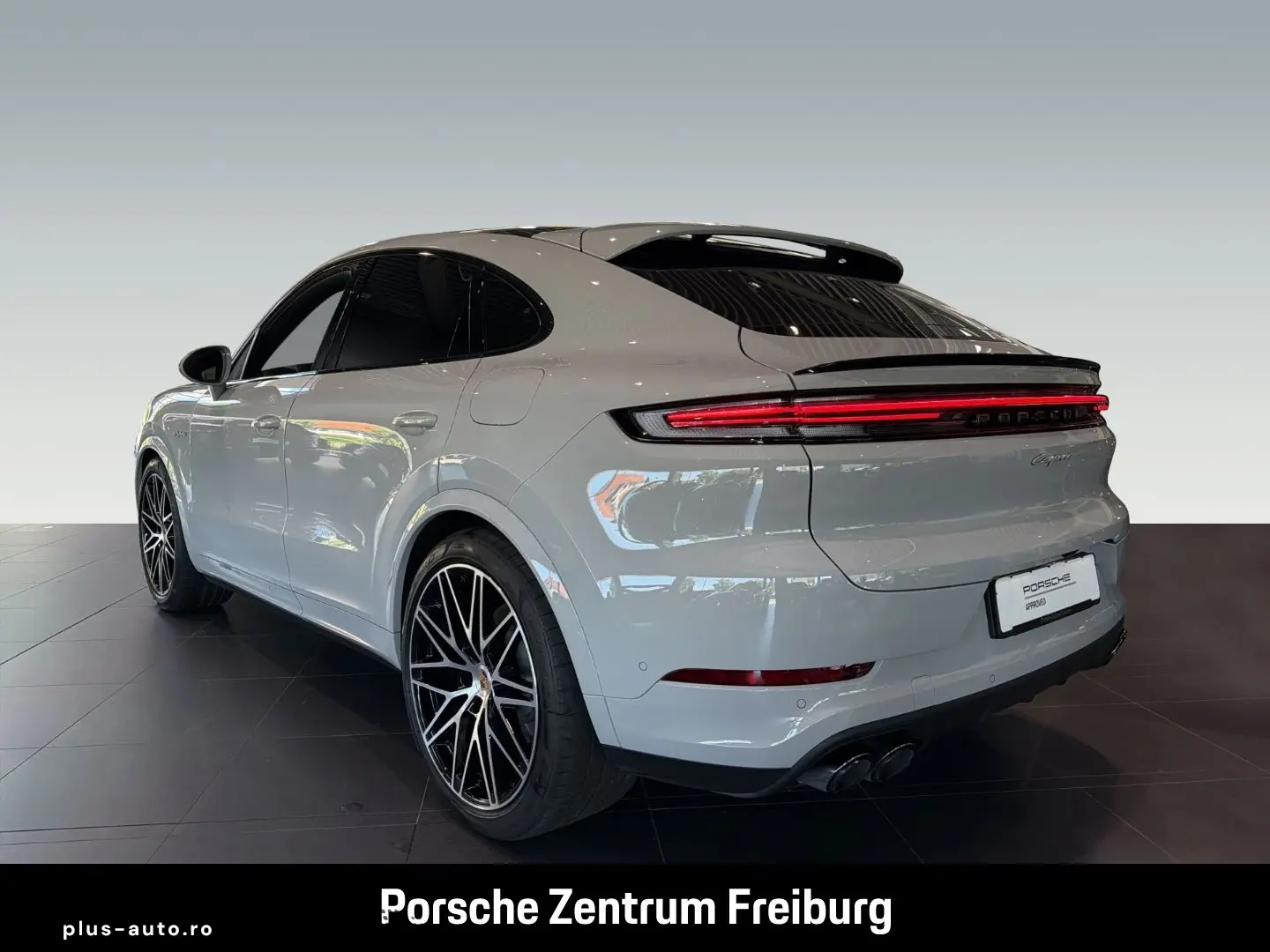 PORSCHE Cayenne E-Hybrid Coupe InnoDrive Head-Up Display