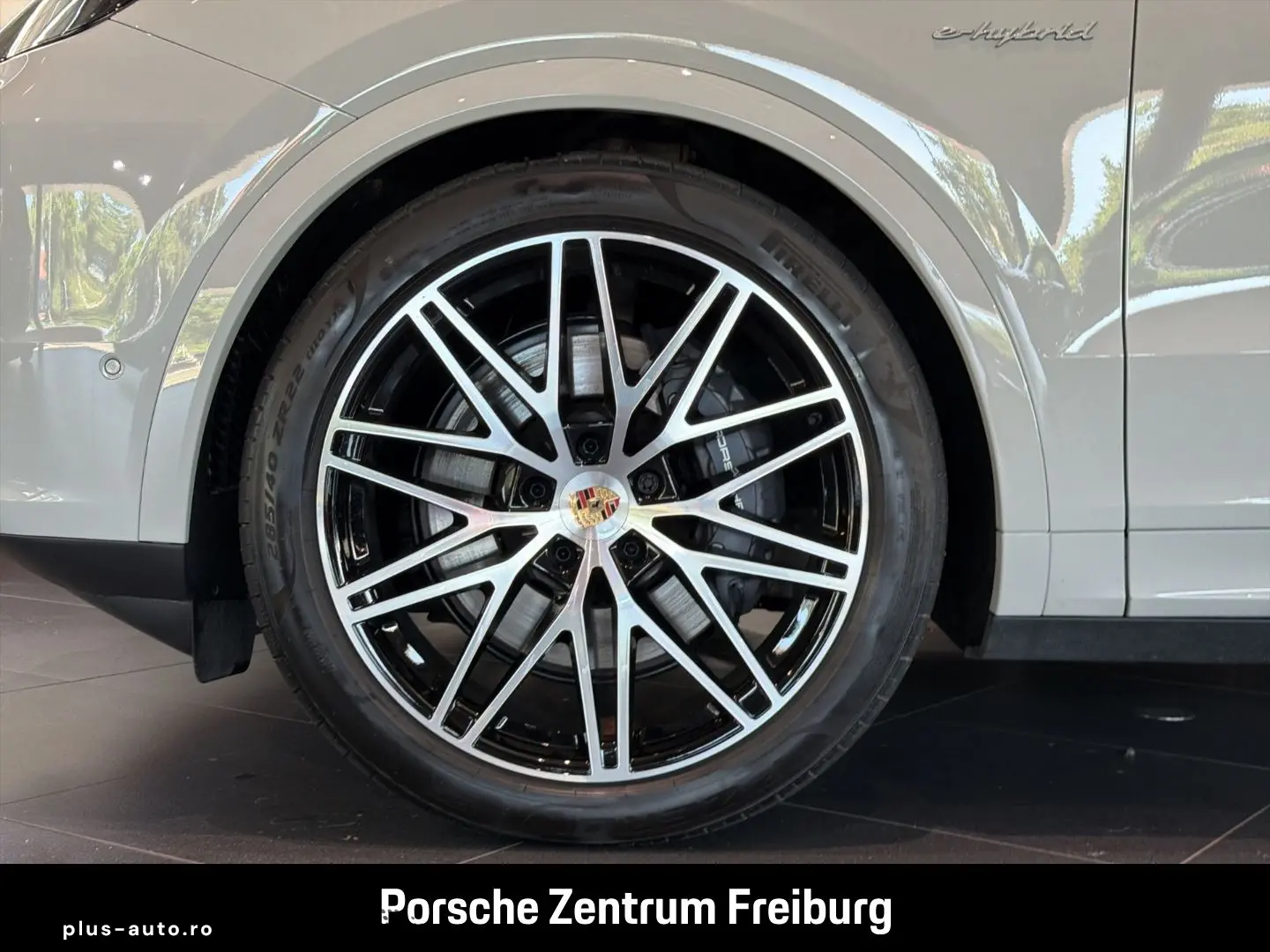PORSCHE Cayenne E-Hybrid Coupe InnoDrive Head-Up Display