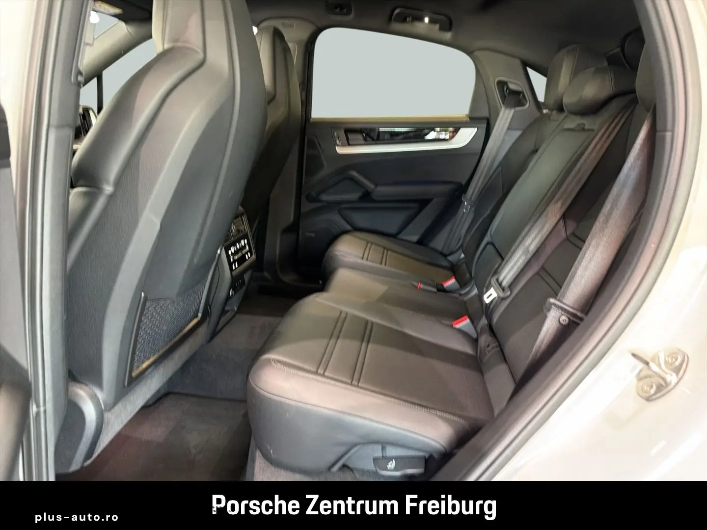 PORSCHE Cayenne E-Hybrid Coupe InnoDrive Head-Up Display