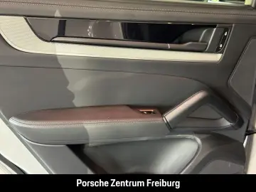 PORSCHE Cayenne E-Hybrid Coupe InnoDrive Head-Up Display