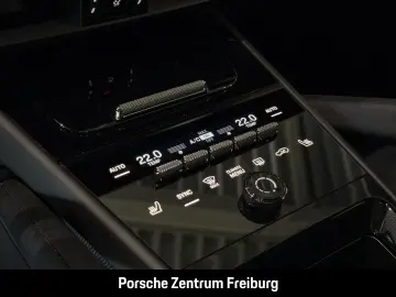 PORSCHE Cayenne E-Hybrid Coupe InnoDrive Head-Up Display