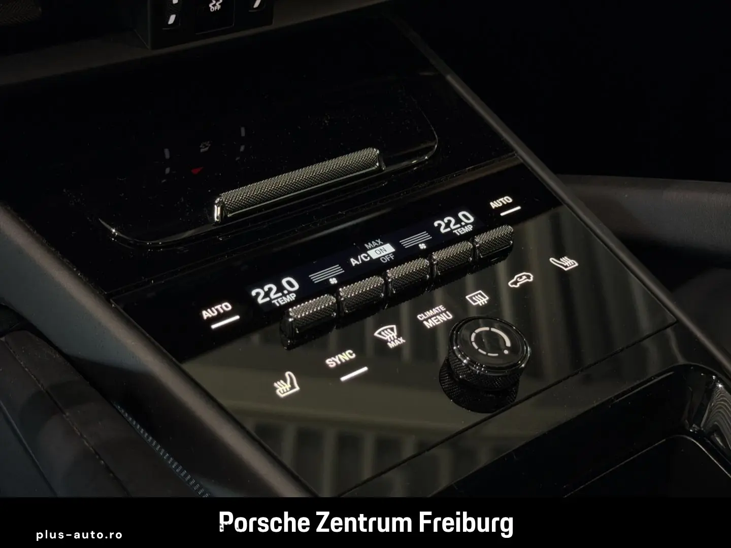 PORSCHE Cayenne E-Hybrid Coupe InnoDrive Head-Up Display