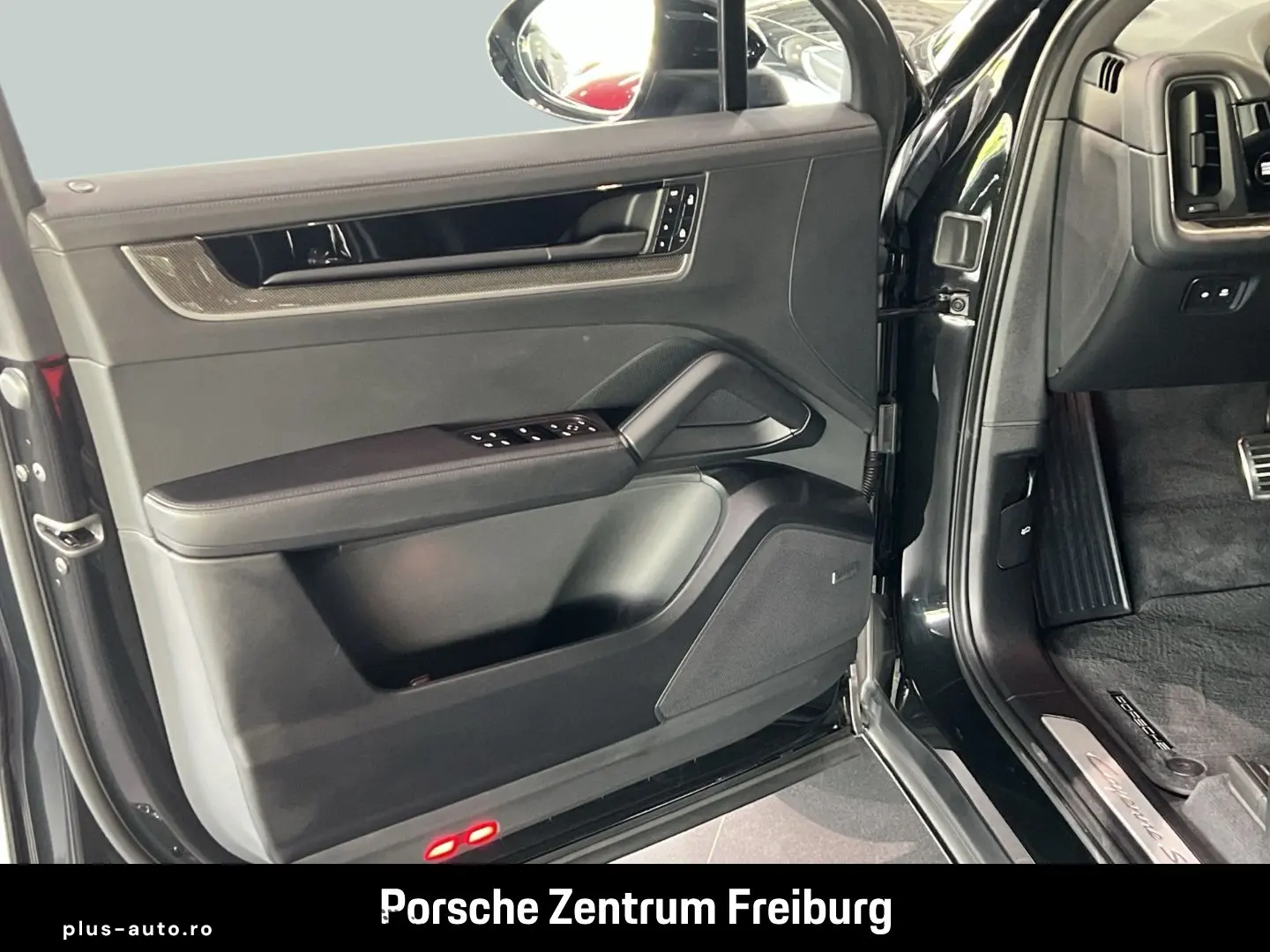PORSCHE Cayenne S E-Hybrid InnoDrive Head-Up PDCC BOSE
