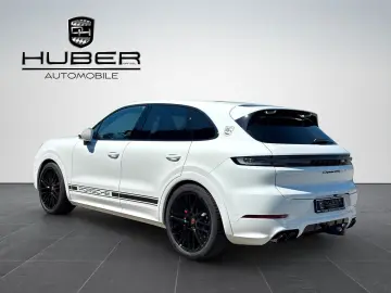 PORSCHE Cayenne GTS 18-WEGE PANO AHK STHZG HA-LENK INNO