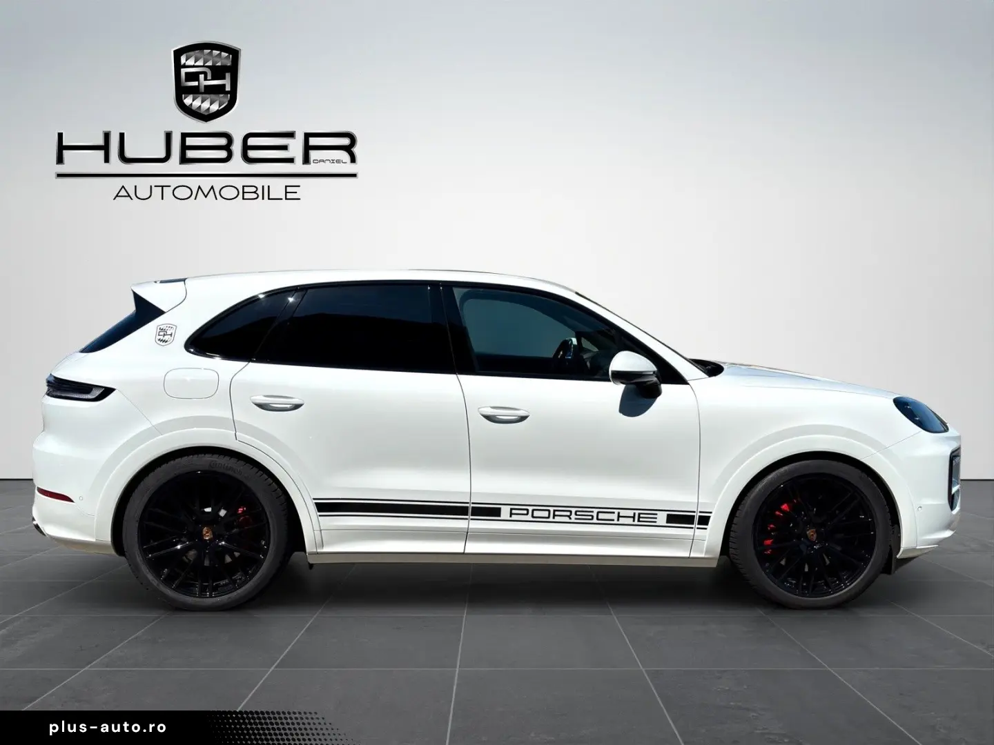 PORSCHE Cayenne GTS 18-WEGE PANO AHK STHZG HA-LENK INNO