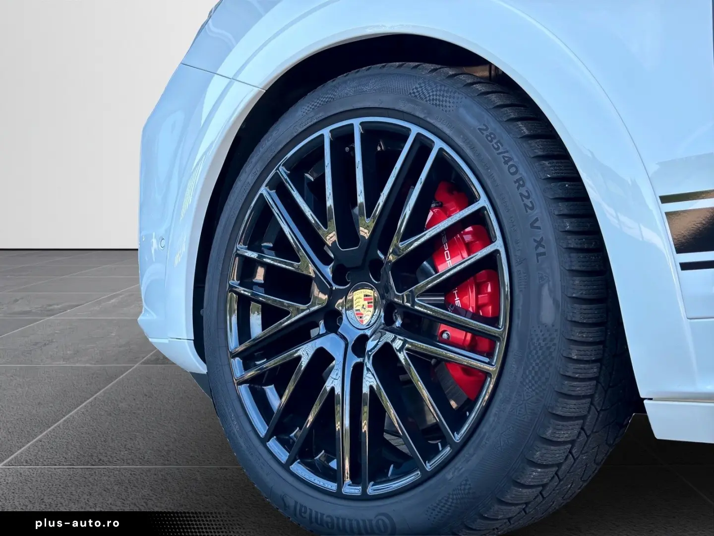 PORSCHE Cayenne GTS 18-WEGE PANO AHK STHZG HA-LENK INNO