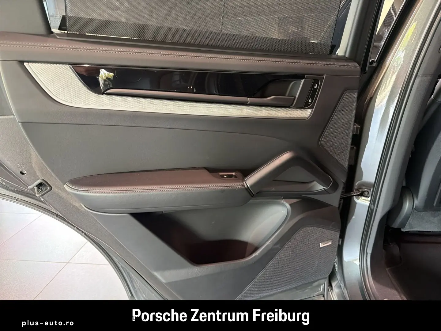PORSCHE Cayenne E-Hybrid InnoDrive Head-Up Sportabgas