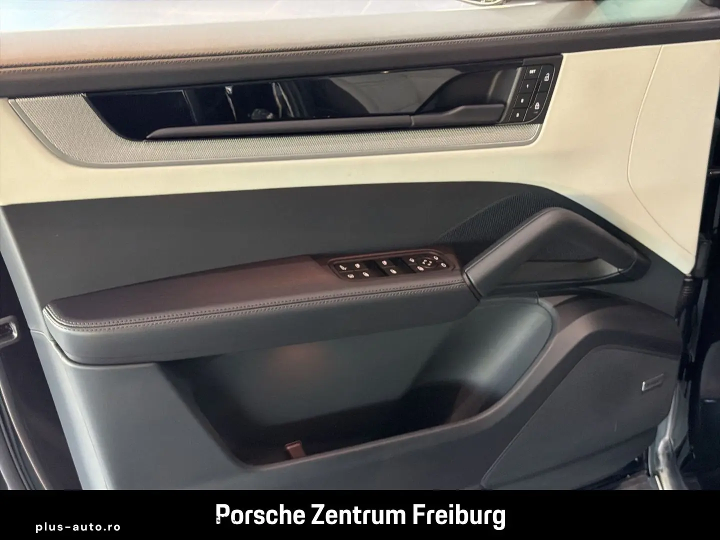 PORSCHE Cayenne E-Hybrid InnoDrive Head-Up Sportabgas