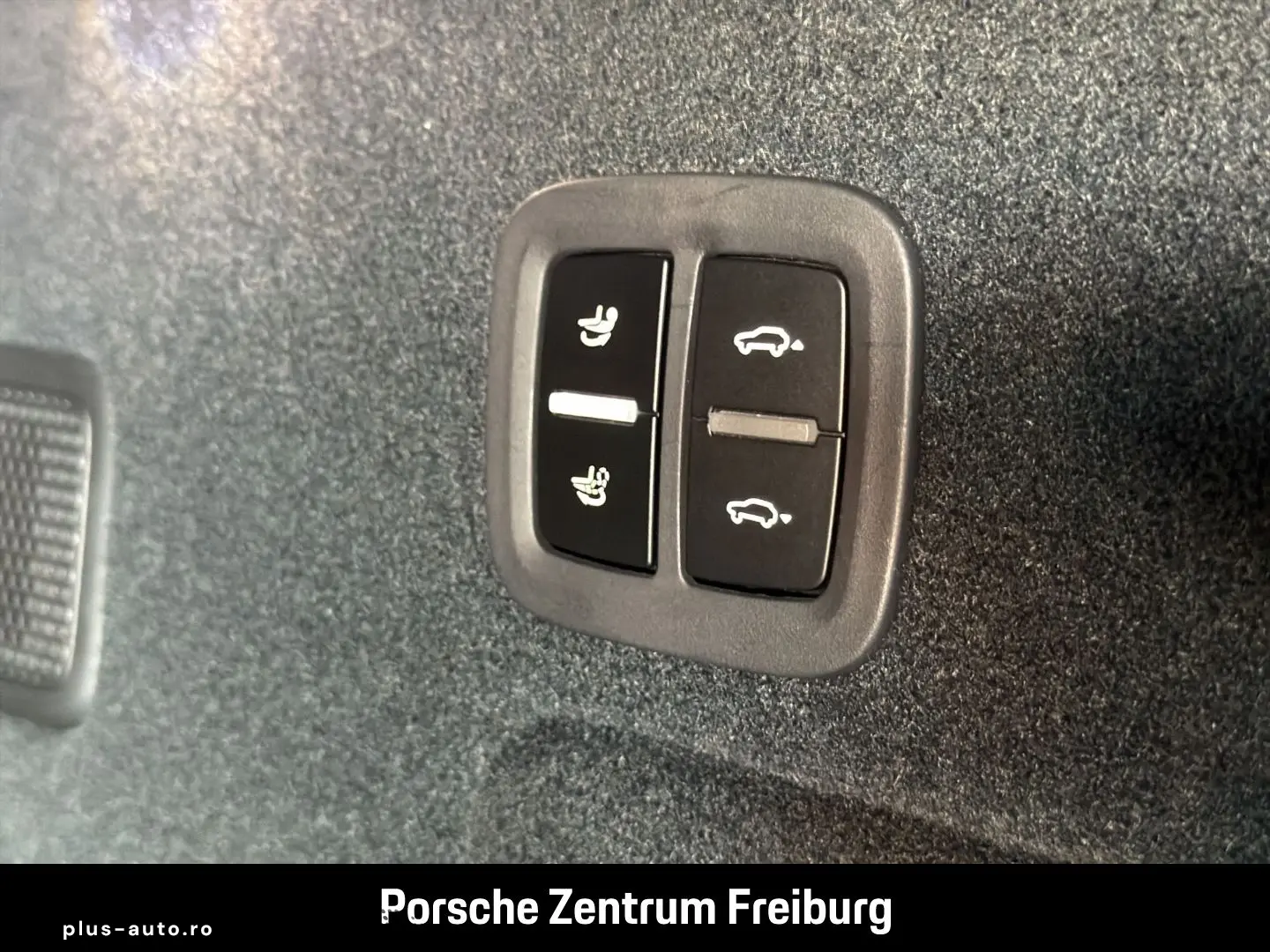 PORSCHE Cayenne E-Hybrid InnoDrive Head-Up Sportabgas