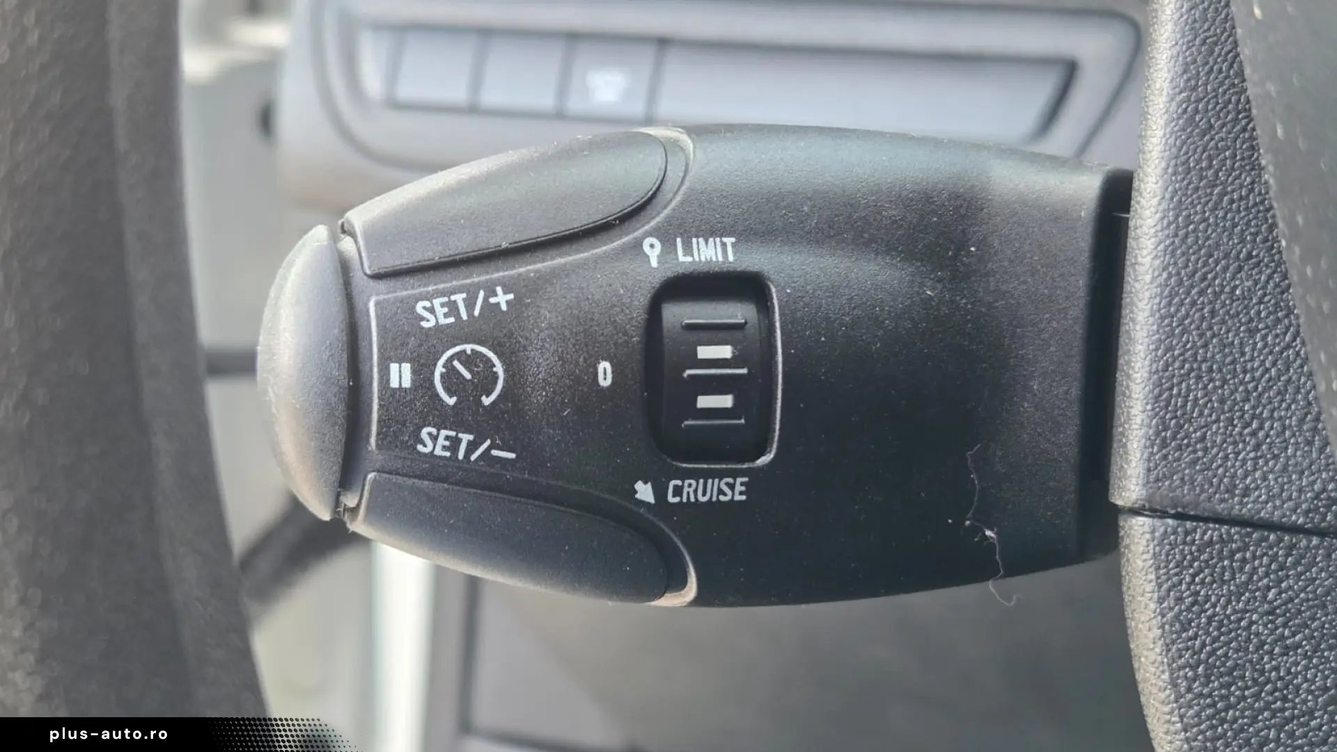 PEUGEOT 208 PURE TECH 110 STOP & START EAT6 ALLURE